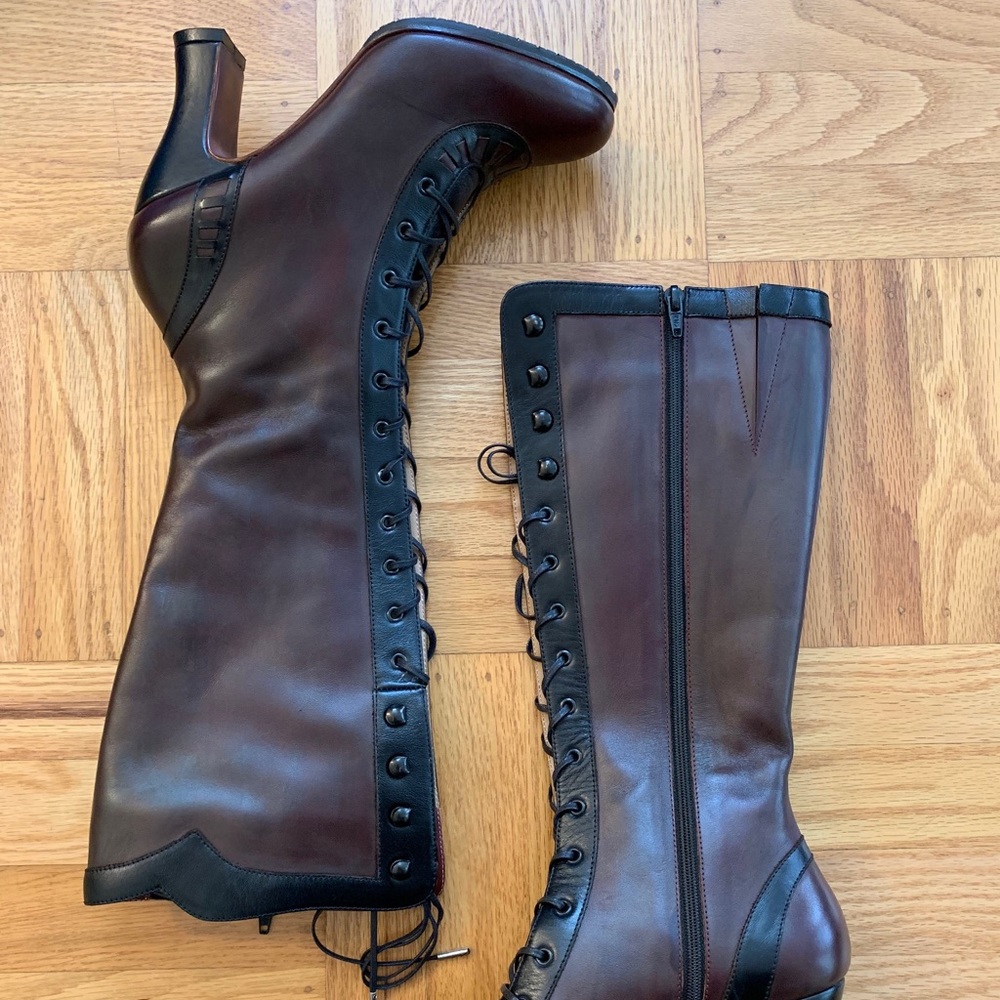 NIB Fluevog boots Miracles Purity brown/black 8.5